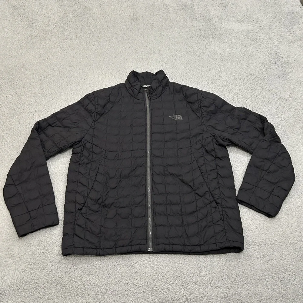 The North Face Jacket Mens Large Black Quilted Lightweight Thermoball Full Zip
